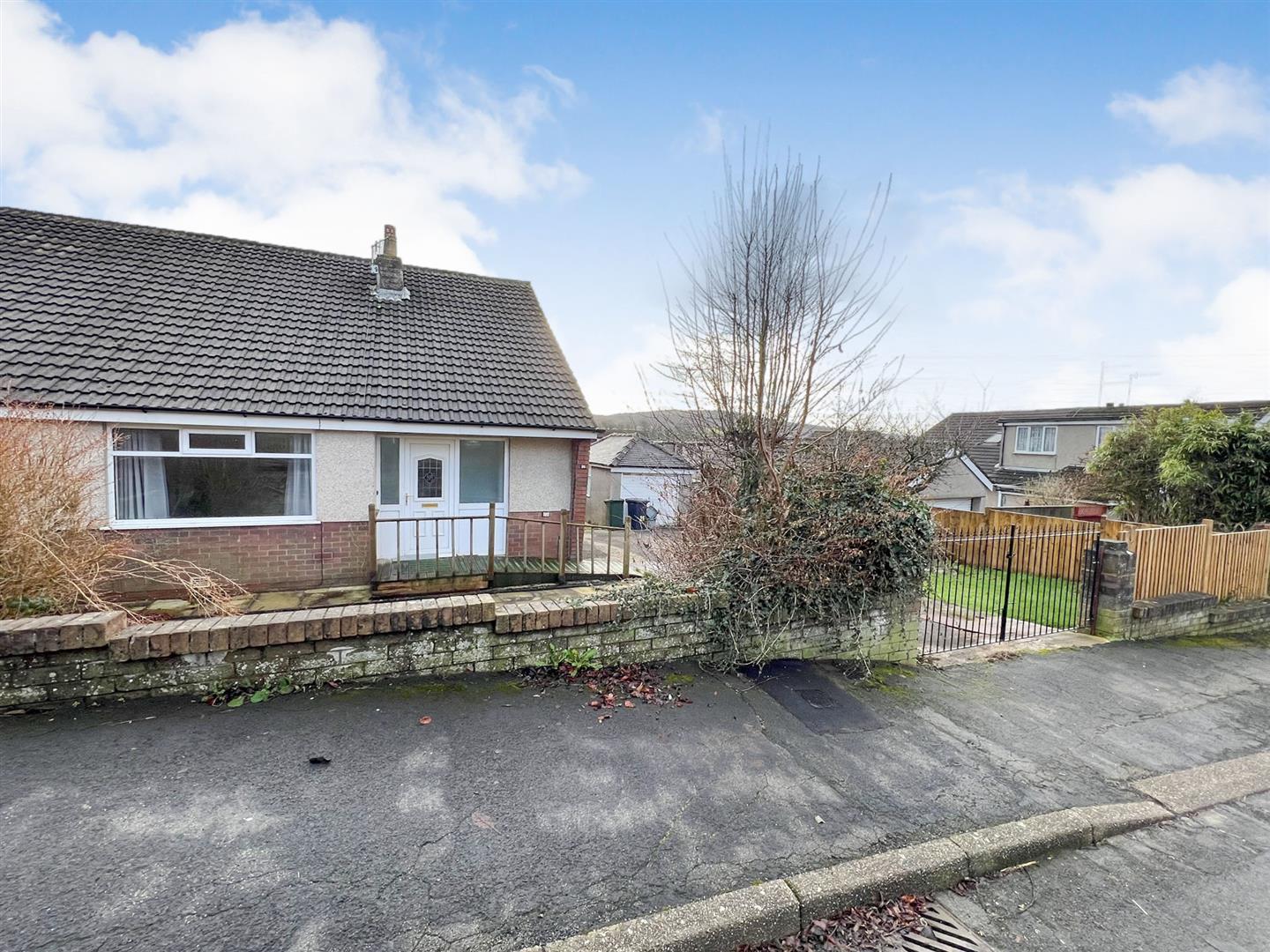 Lythe Fell Avenue, Halton, Lancaster R&B Estate Agents